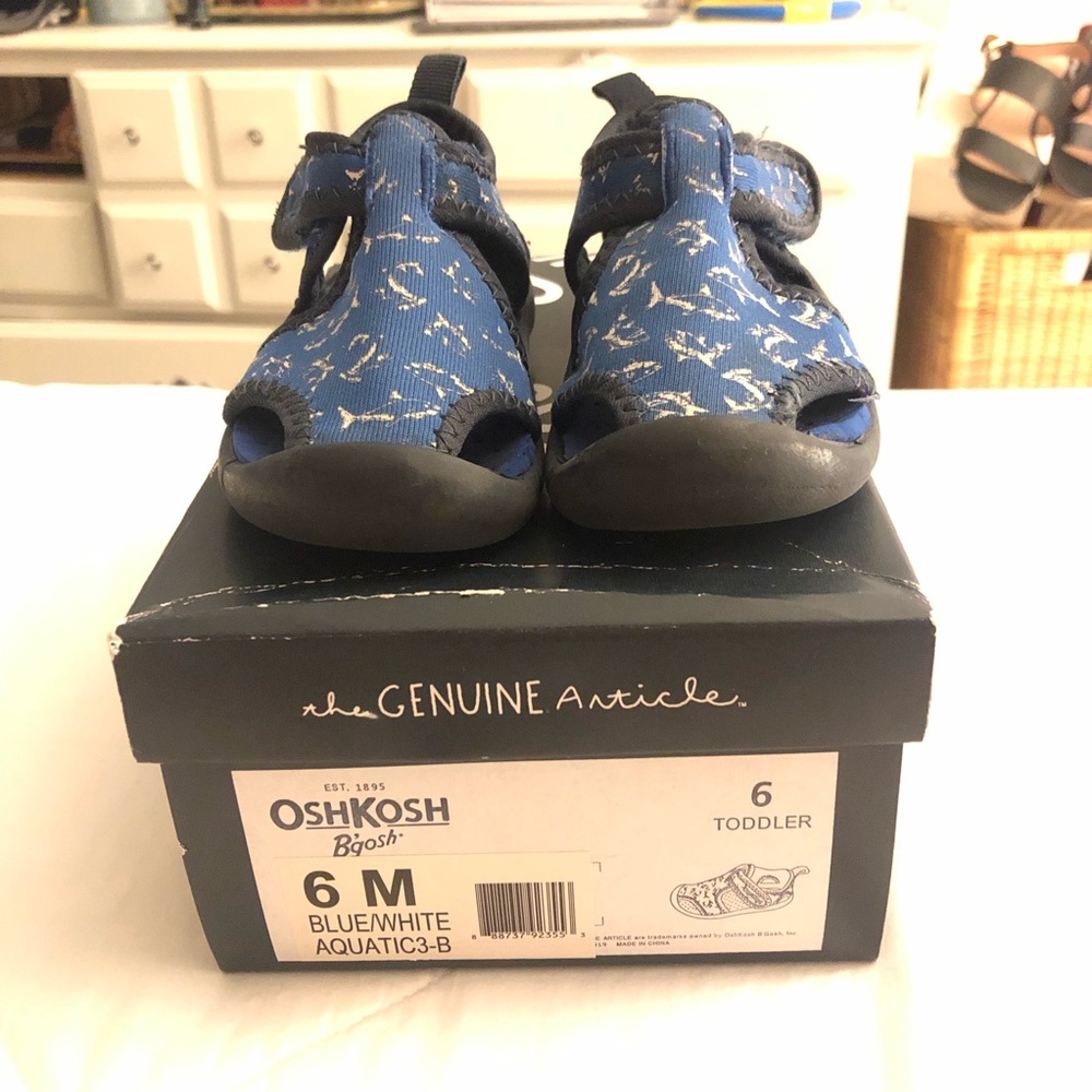 Toddler swim sandals